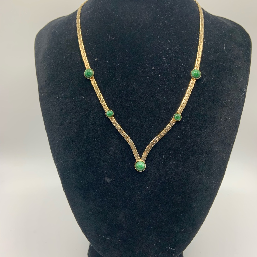 Vintage Sarah Coventry faux Malachite Gold Tone Necklace